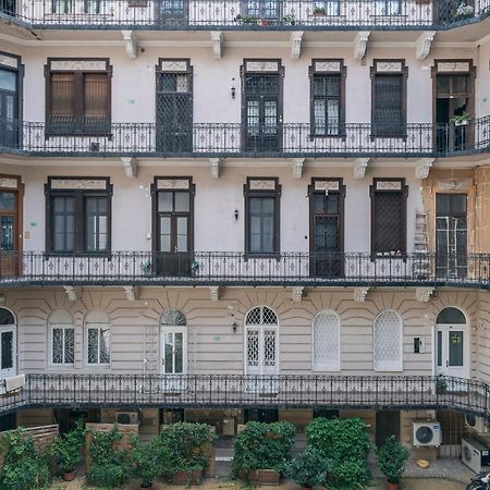 Danube Terrace Boutique Residence With Private Sauna Budapest Luaran gambar
