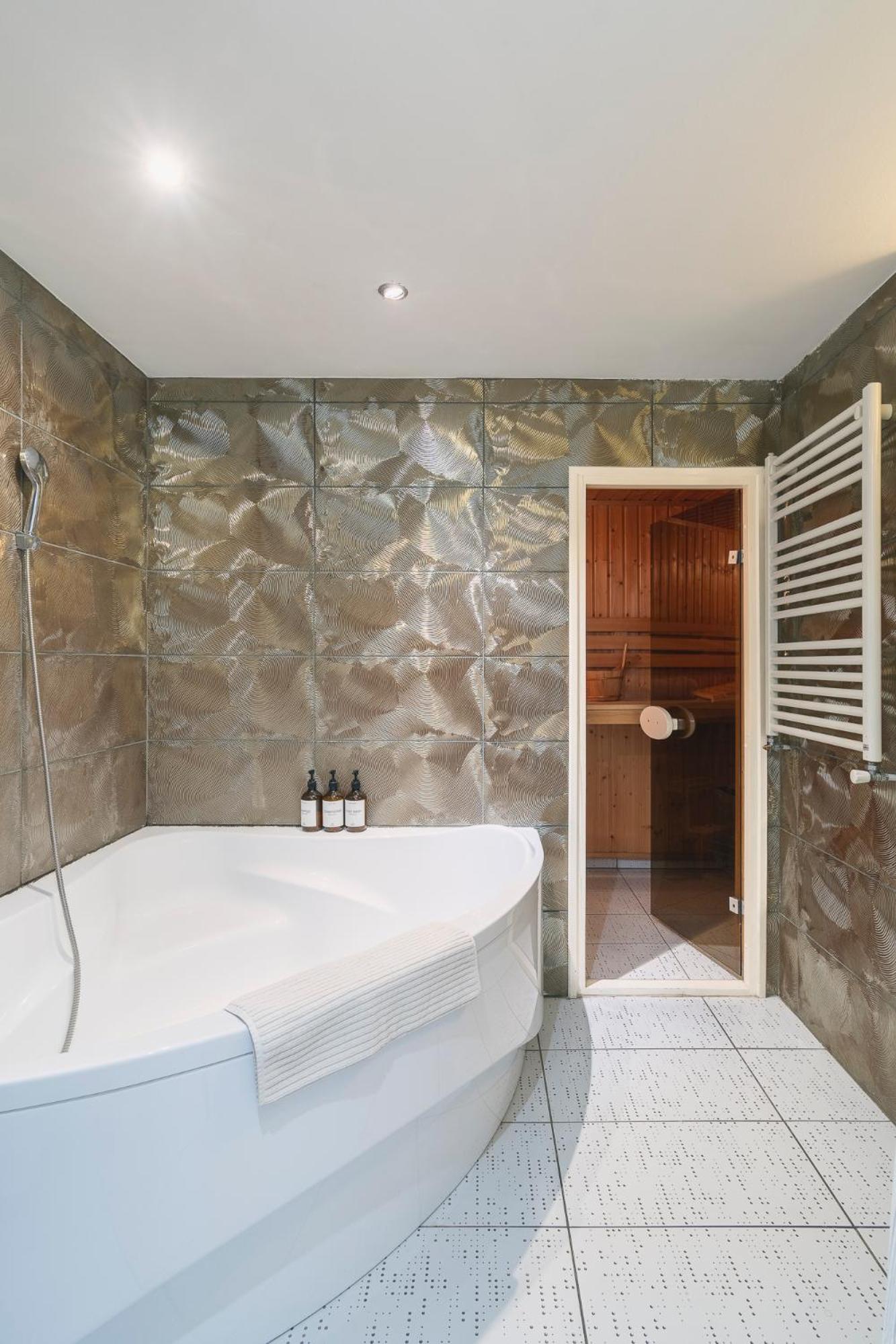 Danube Terrace Boutique Residence With Private Sauna Budapest Luaran gambar